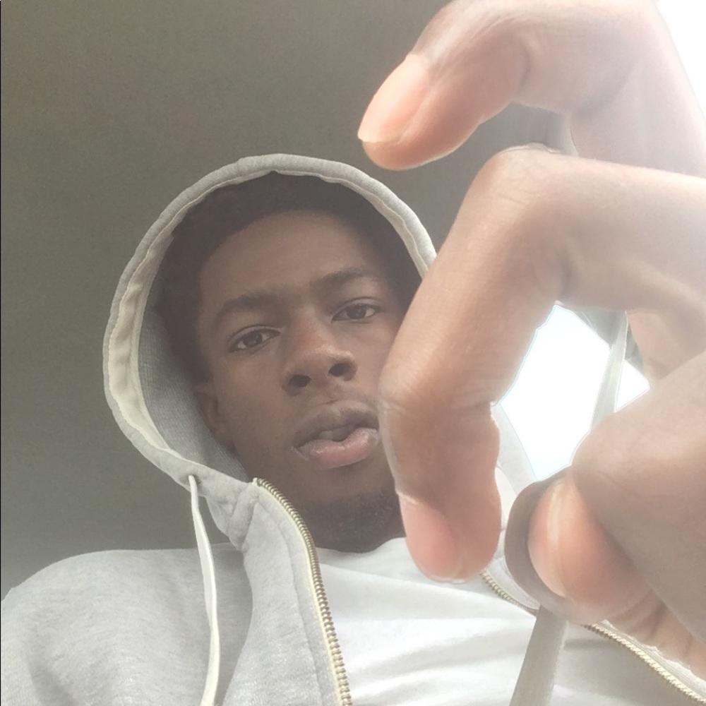 Meet your Posher, Frank